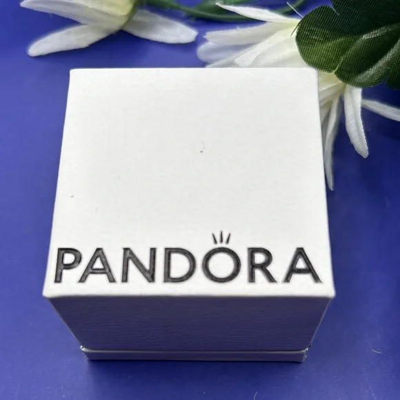 💋HP💋Pandora RETIRED S925 Tilted Heart Stackable Ring w/ Red Zirconia - Picture 8 of 8